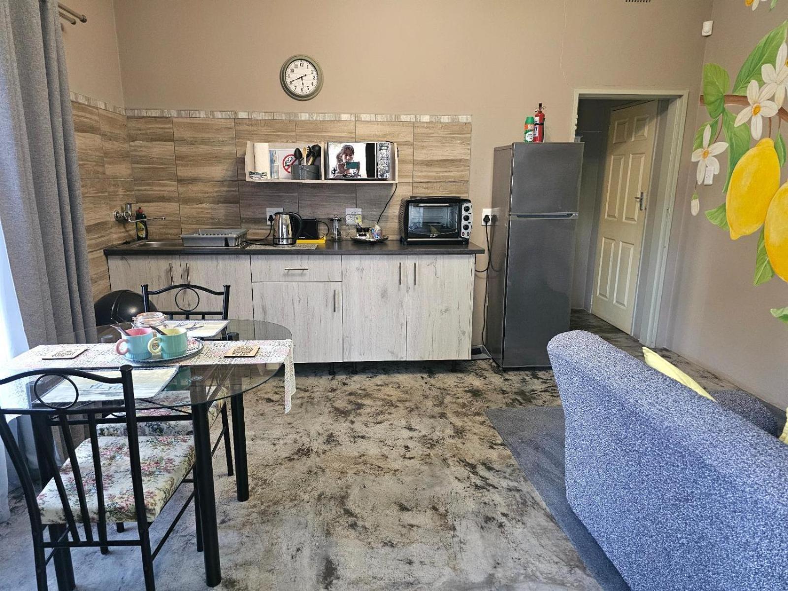 Apricity Inn Louis Trichardt Habitación foto